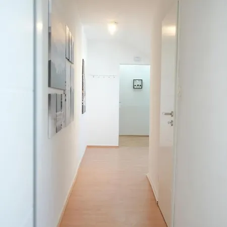 Exklusive Stadtoase Mit Panoramablick Naehe Hauptbahnhof *